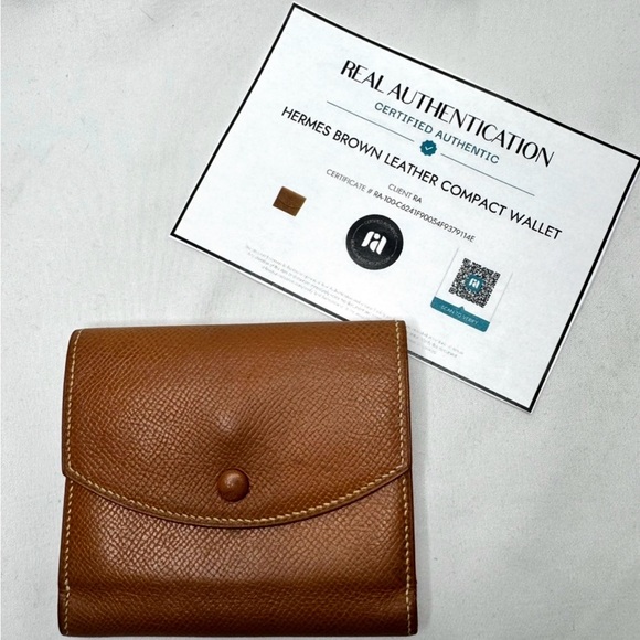 Hermes Tan Leather Compact Wallet with COA - Picture 6 of 14